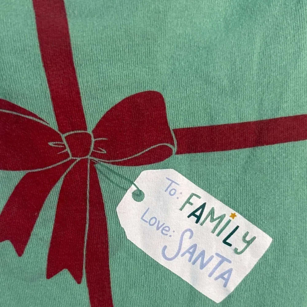 Christmas-Santa Print and present- Baby Onesie - 6months